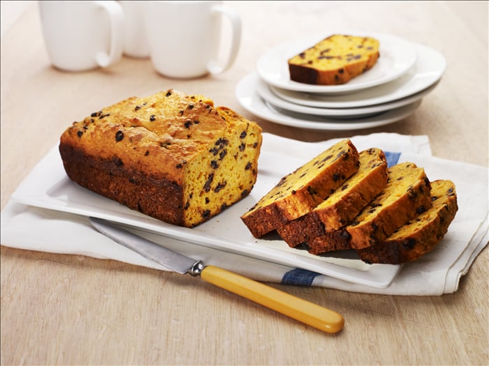 LiveLighter Healthy Currant Carrot Loaf Recipe