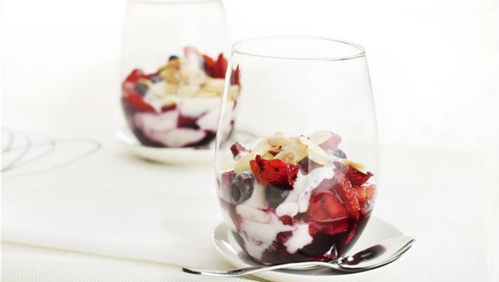 healthy healthy fruits of the forest yoghurt compote recipe recipe Fruits of the Forest Yoghurt Compote