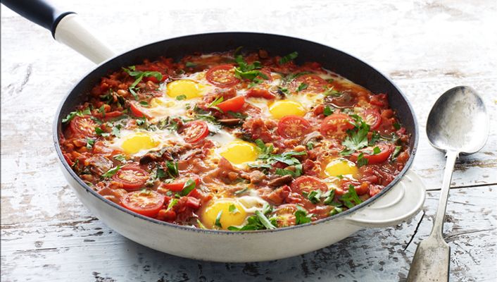 healthy healthy shakshuka (pan baked eggs) recipe recipe Shakshuka (Pan Baked Eggs)