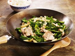 Chicken & Cashew Stir Fry with Cauliflower Rice