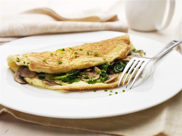 Fluffy Spinach &amp; Mushroom Omelette